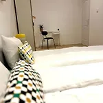 2br Supercentral With Variable Beds By Nw * Budapest