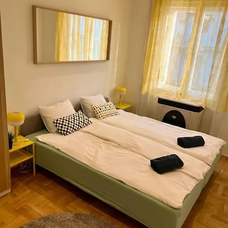 Lägenhet 2Br Supercentral Apartment With 4 Beds By Nw Budapest