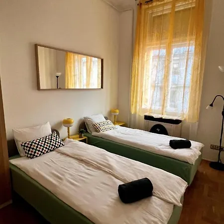 Apartment 2Br Supercentral Apartment With 4 Beds By Nw *
