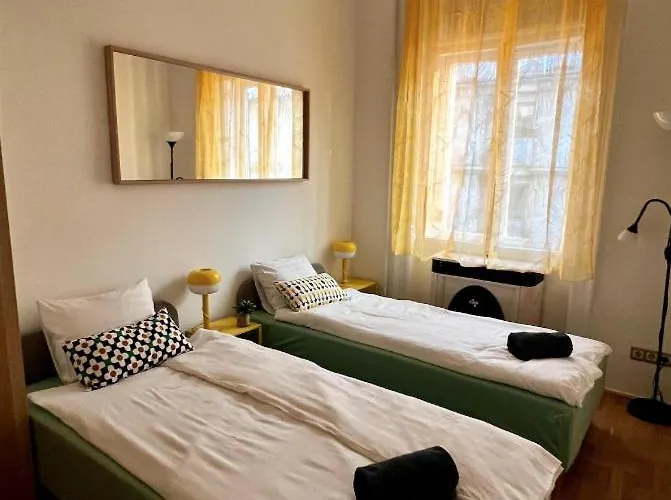 Apartament 2br Supercentral With Variable Beds By Nw *